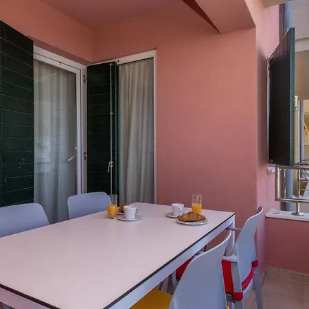 Velo Jedro Punta Apartament *