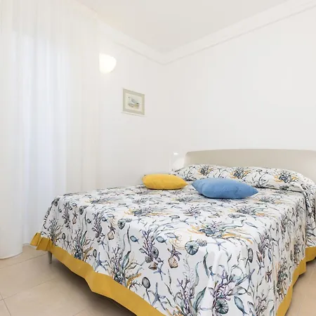 Velo Jedro Punta Veli Lošinj