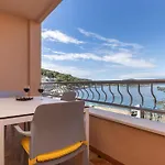 Apartment Velo Jedro Punta *